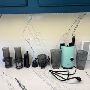 Portable Mini Cold Press Slow Masticating Juicer (Aqua)